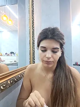 Bella Posh online show from 11-13-25, 05:39