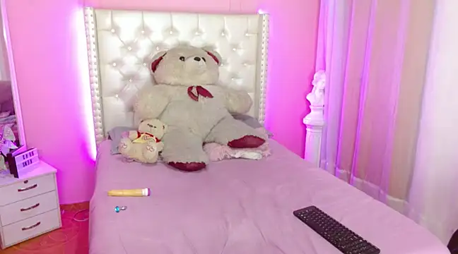 callum 77 online show from 03-18-25, 04:15