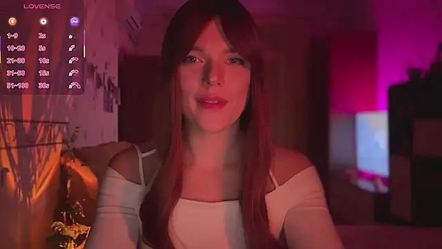 Snapshot of CherryRed_Girl chatting on 02-04-26, 08:25 CherryRed Girl online show from 02-04-26, 08:25