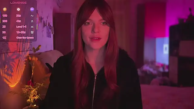 Snapshot of CherryRed_Girl chatting on 02-15-26, 09:00 CherryRed Girl online show from 02-15-26, 09:00