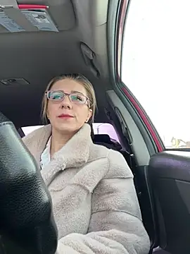 Lusi Luxary online show from 03-09-25, 05:00