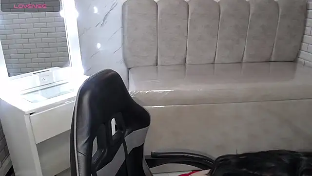 Isabella Collen v online show from 03-03-26, 01:06