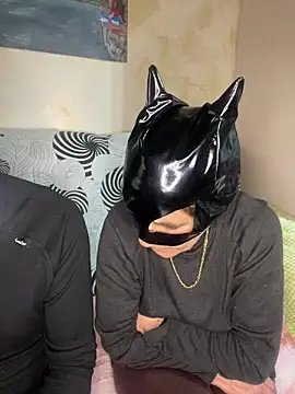 Snapshot of coppia25 chatting on 03-06-25, 08:05 coppia25 online show from 03-06-25, 08:05