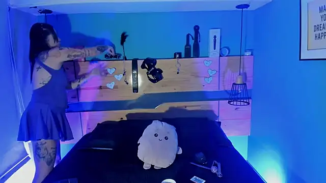 ChloeAllennn online show from 02-18-26, 11:17