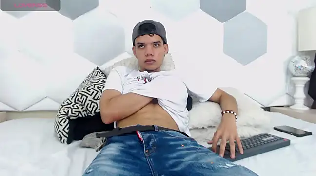 Axel Forte online show from 02-26-25, 12:58