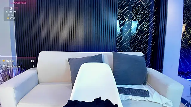 Snapshot of Ivaannaa_ chatting on 02-26-26, 12:26 Ivaannaa online show from 02-26-26, 12:26