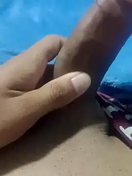 Snapshot of 464a-err chatting on 10-12-25, 11:37 464a-err online show from 10-12-25, 11:37