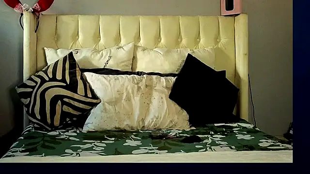 Snapshot of ebonylover1 chatting on 03-03-26, 07:47 ebonylover1 online show from 03-03-26, 07:47