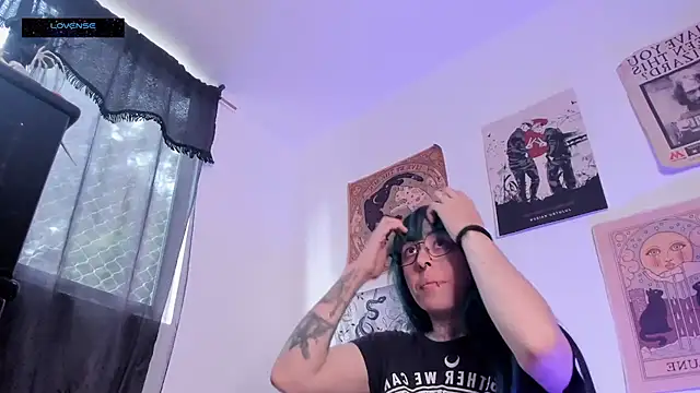 Hisato111 online show from 11-25-25, 01:33