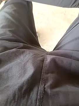 Delhi BoyBigcock online show from 03-10-25, 10:26