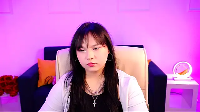 Snapshot of HanaWise chatting on 03-15-25, 04:02 HanaWise online show from 03-15-25, 04:02