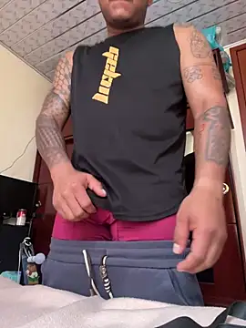 Snapshot of Saipuer31 chatting on 01-09-26, 06:31 Saipuer31 online show from 01-09-26, 06:31