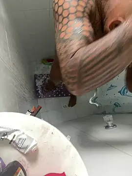 Snapshot of Saipuer31 chatting on 02-01-26, 04:38 Saipuer31 online show from 02-01-26, 04:38