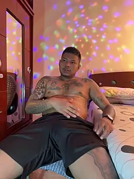 Snapshot of Saipuer31 chatting on 02-05-26, 06:01 Saipuer31 online show from 02-05-26, 06:01