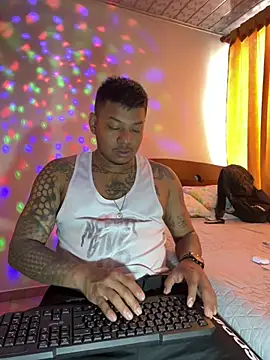 Snapshot of Saipuer31 chatting on 02-07-26, 07:17 Saipuer31 online show from 02-07-26, 07:17