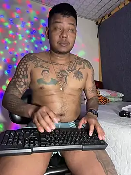 Snapshot of Saipuer31 chatting on 02-09-26, 07:34 Saipuer31 online show from 02-09-26, 07:34