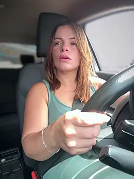 gynna kimera online show from 10-15-25, 04:29