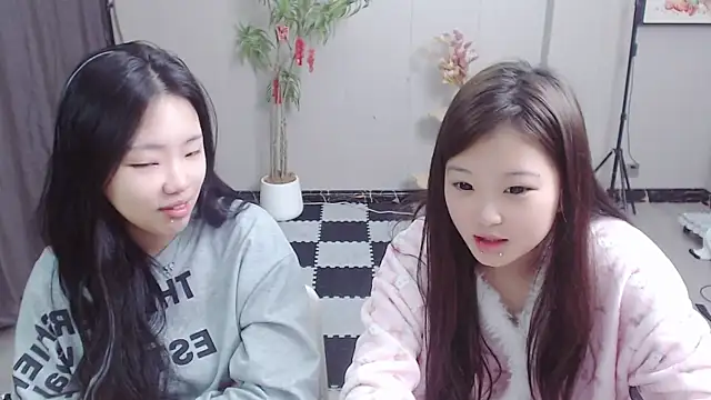 Snapshot of Facai55555 chatting on 02-27-25, 11:20 Facai55555 online show from 02-27-25, 11:20