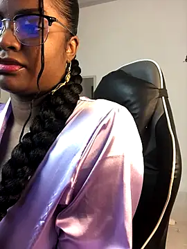 ValerieBlakee online show from 09-11-25, 10:43