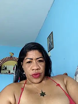 Snapshot of Tocameamor chatting on 10-01-25, 02:45 Tocameamor online show from 10-01-25, 02:45