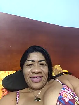 Snapshot of Tocameamor chatting on 10-07-25, 02:47 Tocameamor online show from 10-07-25, 02:47