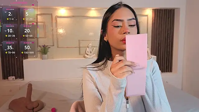 ChloeMoon9 online show from 11-08-25, 11:21