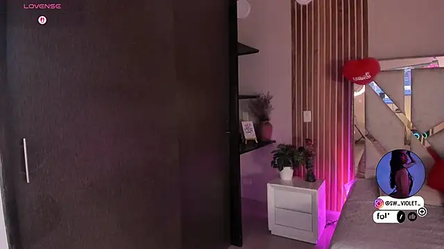 sweetviolet   online show from 02-24-26, 12:25