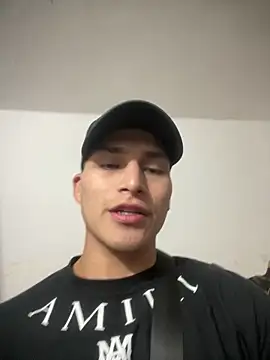 MaxxxSteil online show from 03-08-25, 03:06