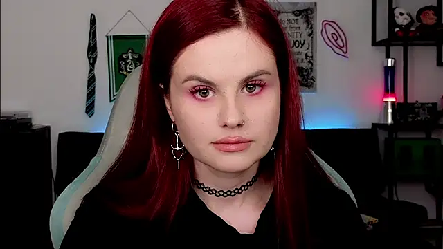 Della Ideal online show from 03-17-26, 06:22