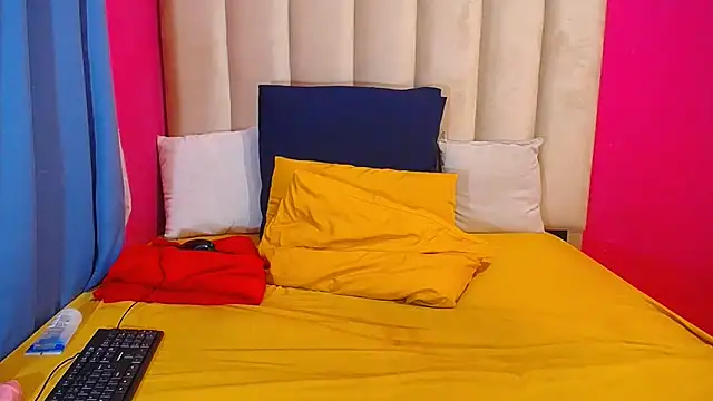 Snapshot of SEXYASSTINAXXX chatting on 11-06-25, 06:47 SEXYASSTINAXXX online show from 11-06-25, 06:47