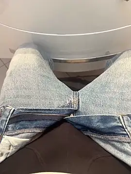 Snapshot of mario_6_9_9_0 chatting on 02-23-26, 07:55 mario 6 9 9 0 online show from 02-23-26, 07:55