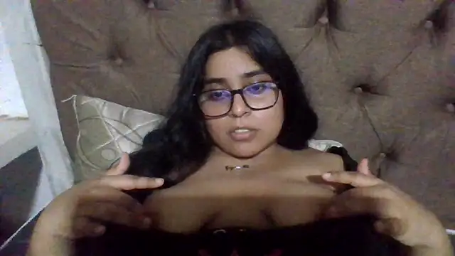 virginbrunette99 online show from 03-17-25, 03:47