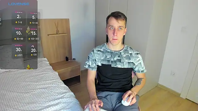 your super hero online show from 02-25-25, 03:42