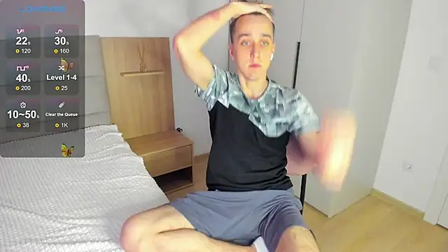 your super hero online show from 02-25-25, 06:47