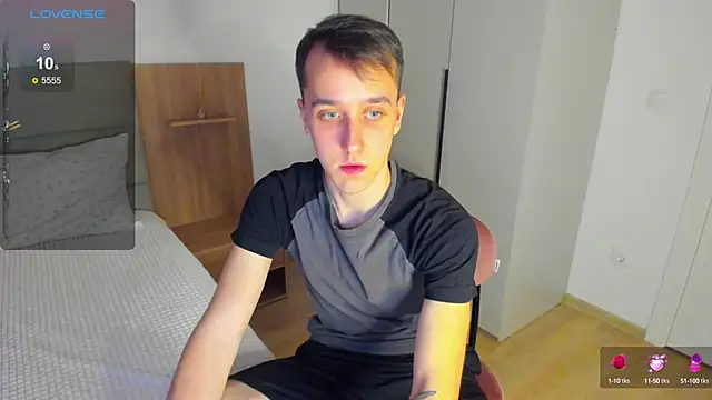 your super hero online show from 02-26-25, 02:36