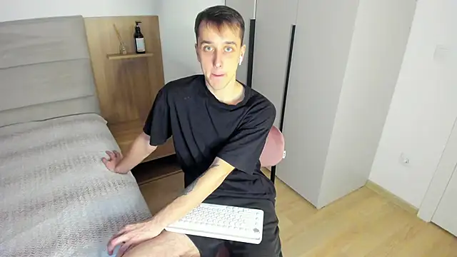 your super hero online show from 03-03-25, 03:19