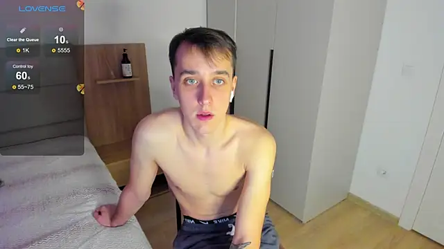 your super hero online show from 03-05-25, 03:40