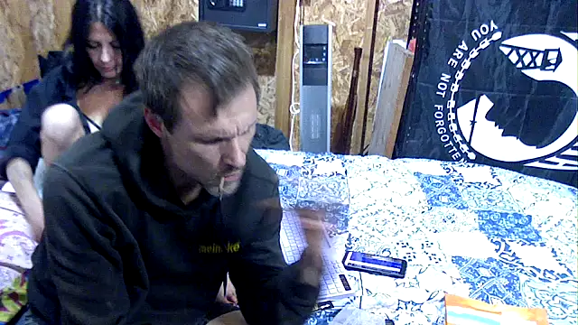 Snapshot of SillyRabbitz chatting on 11-09-25, 06:44 SillyRabbitz online show from 11-09-25, 06:44