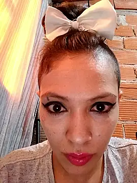 Snapshot of arimydari chatting on 02-14-26, 07:32 arimydari online show from 02-14-26, 07:32