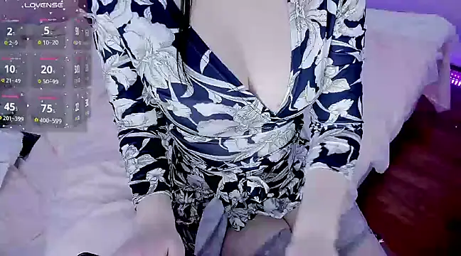 xixiya888 online show from 02-25-25, 06:25