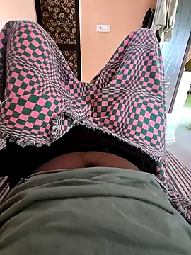 Snapshot of wildfun_ chatting on 10-21-25, 03:40 wildfun online show from 10-21-25, 03:40