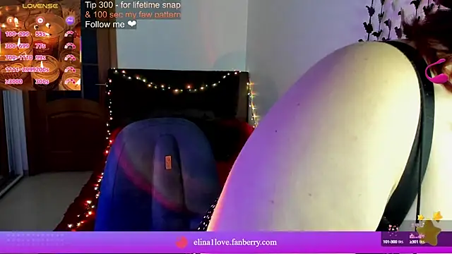 Snapshot of Lily_lu_one chatting on 10-08-25, 10:18 Lily lu one online show from 10-08-25, 10:18