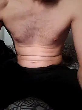 Snapshot of tajemniczy199 chatting on 10-19-25, 01:34 tajemniczy199 online show from 10-19-25, 01:34