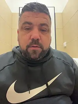 Alexander18edd online show from 02-09-26, 06:50