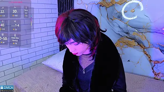 MaeveKuro online show from 11-17-25, 03:34