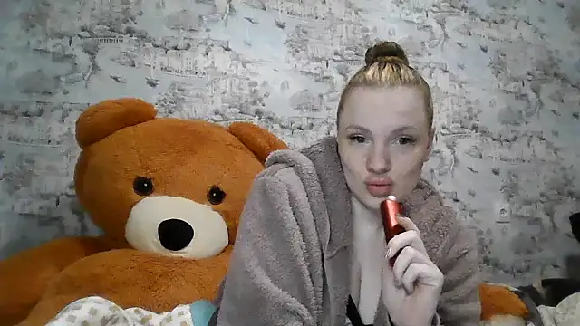Eveline May online show from 10-03-25, 03:53