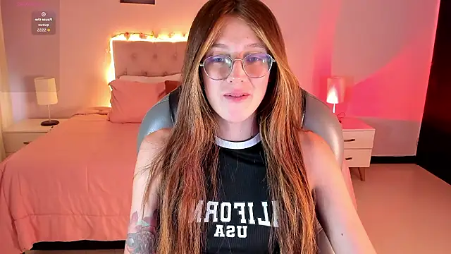 Emily Warren  online show from 03-24-26, 07:52