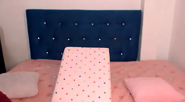 Snapshot of sarita_22 chatting on 03-11-25, 06:52 sarita 22 online show from 03-11-25, 06:52