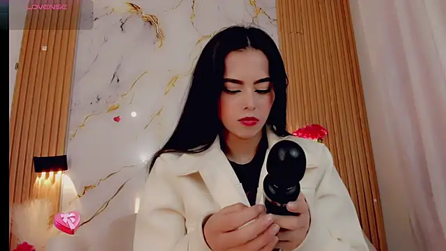 ValeriCardenas online show from 11-19-25, 01:16