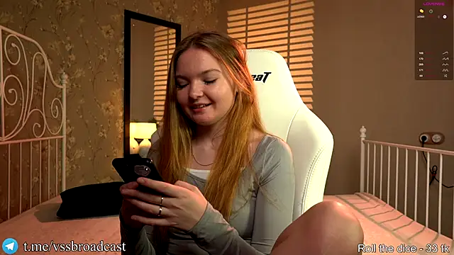 CuteStella  online show from 10-24-25, 03:25